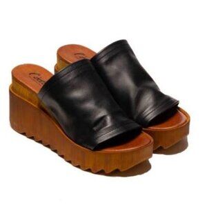 L'Intervalle Hiya Platorm Shoes Size 36 Black